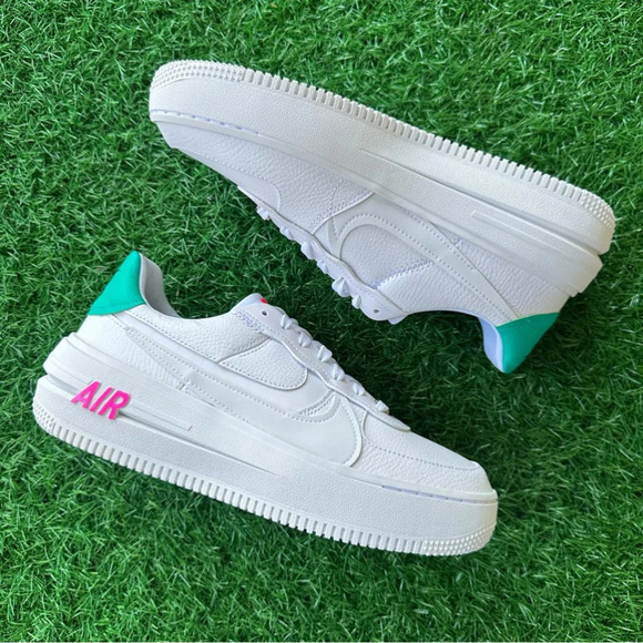 Nike Air Force 1 PLT.AF.ORM - Picture 2 of 8